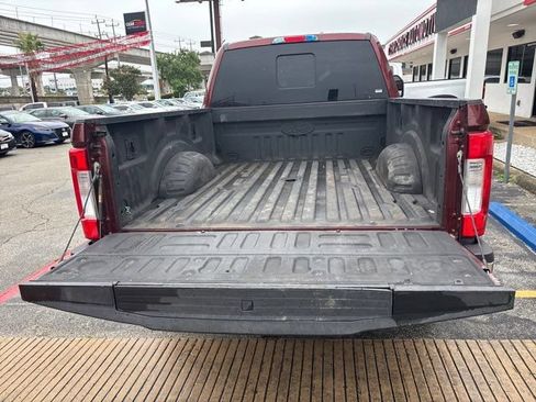Used 2017 Ford F250 Lariat w/ Chrome Package AWD/4WD image 11