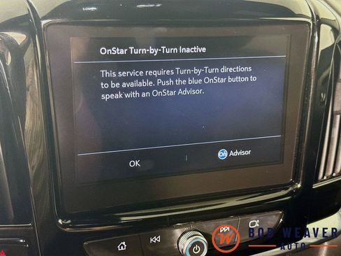 Used 2023 Chevrolet Traverse LT w/ Rear Camera Mirror Package AWD/4WD image 15