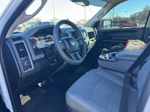 Used 2018 RAM 1500 Express w/ Express Value Package image 2