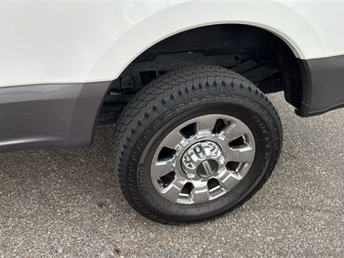 Used 2023 Ford F350 Lariat w/ Lariat Ultimate Package image 25