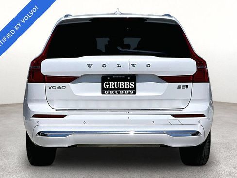 Used 2023 Volvo XC60 B5 Plus w/ Climate Package AWD/4WD image 5
