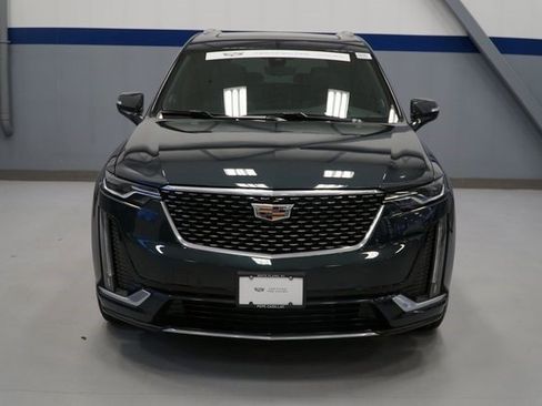 Certified 2022 Cadillac XT6 Premium Luxury w/ Technology Package image 7