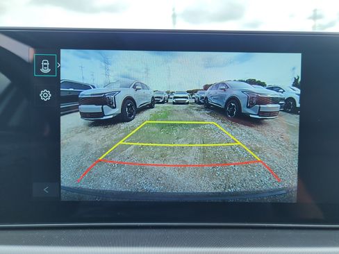 New 2026 Kia Sportage SX image 11