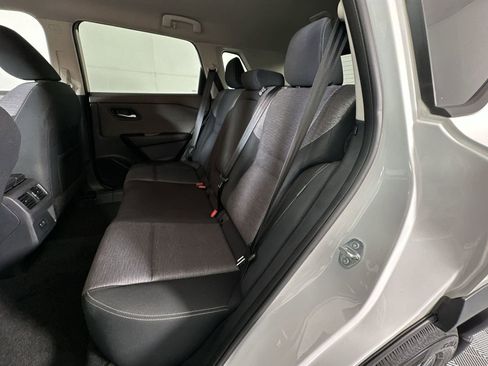 Certified 2023 Nissan Rogue SV image 23