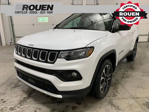 Used 2024 Jeep Compass Limited AWD/4WD image 1