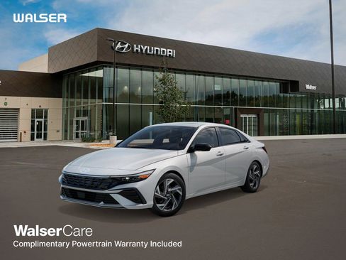 New 2026 Hyundai Elantra SEL Sport image 1