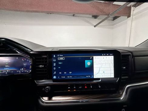 Certified 2024 Chevrolet Silverado 1500 RST AWD/4WD image 13