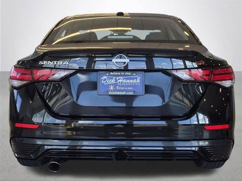 Certified 2025 Nissan Sentra SR FWD image 9
