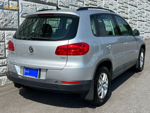 Used 2017 Volkswagen Tiguan S FWD image 6