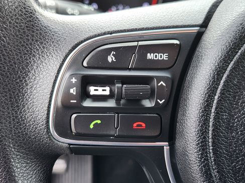 Used 2017 Kia Sportage LX FWD image 22