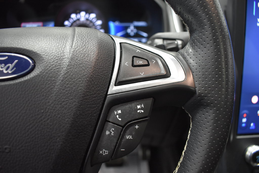 Used 2024 Ford Edge ST w/ Equipment Group 401A AWD/4WD image 28