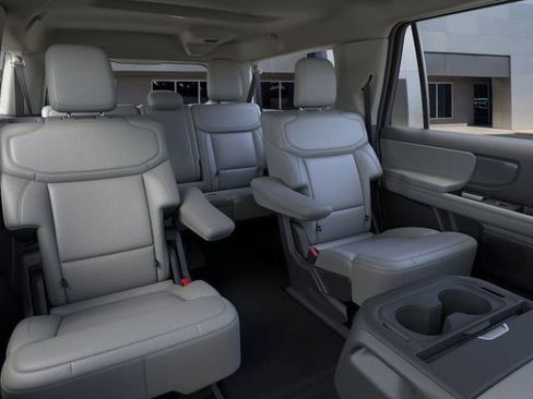 New 2026 Ford Expedition Max Active RWD image 11