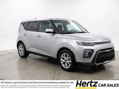 Used 2025 Kia Soul LX w/ LX Technology Package FWD image 1