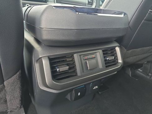Used 2024 Ford F150 Lariat w/ Equipment Group 502A High AWD/4WD image 24