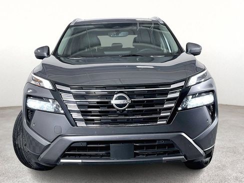 Used 2024 Nissan Rogue SL w/ SL Premium Package image 5