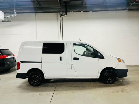 Used 2017 Chevrolet City Express LT image 5