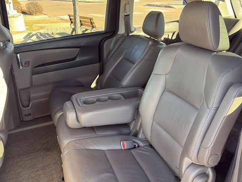 Used 2014 Honda Odyssey Touring image 21