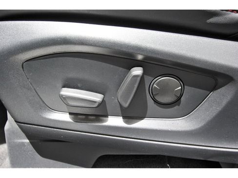 Certified 2025 Ford Explorer ST-Line w/ Premium Package RWD image 29