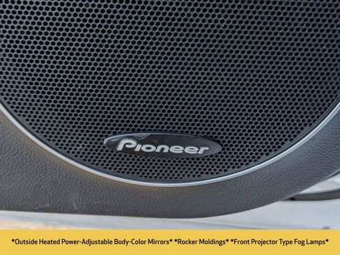 Used 2016 Chevrolet Cruze LT w/ Sun, Sound and Sport Package image 12