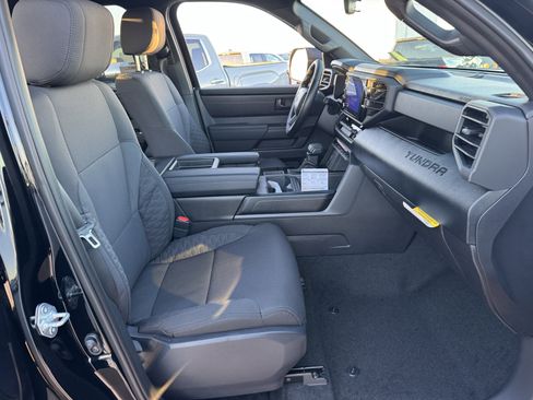 New 2026 Toyota Tundra SR image 8