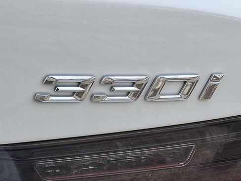 Used 2025 BMW 330i xDrive Sedan w/ M Sport Package image 30