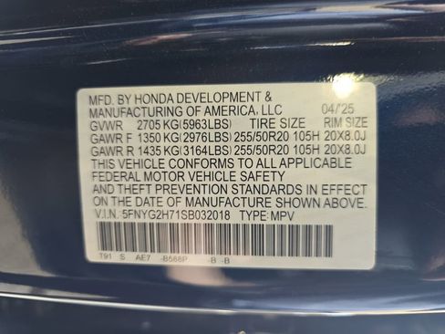 Used 2025 Honda Pilot Touring image 38