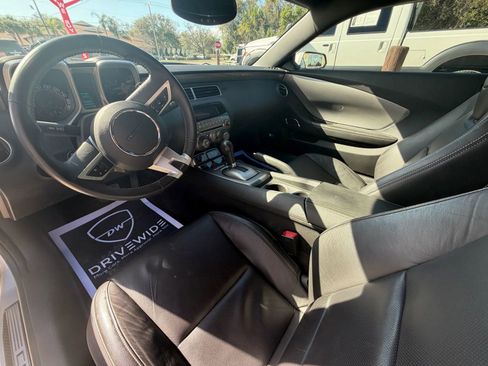 Used 2010 Chevrolet Camaro SS w/ RS Package RWD image 9