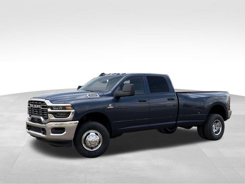 New 2026 RAM 3500 Tradesman AWD/4WD image 2