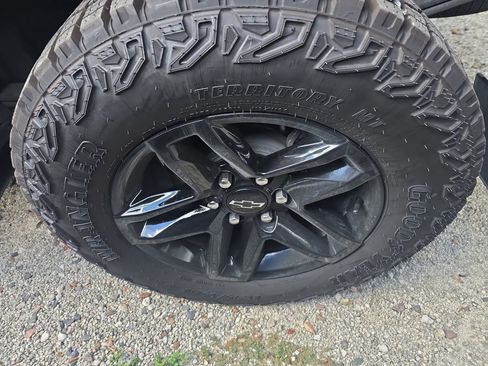 Used 2024 Chevrolet Silverado 1500 RST image 7