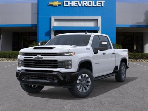 New 2025 Chevrolet Silverado 2500 Custom w/ Custom Value Package image 7