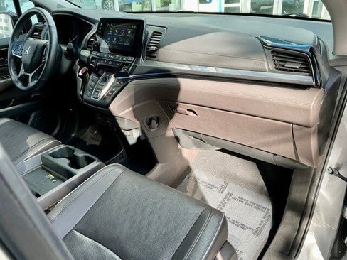 Used 2023 Honda Odyssey Elite image 21
