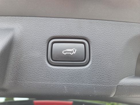 Used 2025 Hyundai Palisade SEL FWD image 21