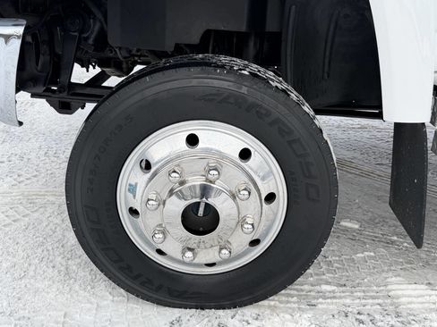 Used 2005 GMC TopKick C4500 4x4 Crew Cab image 26