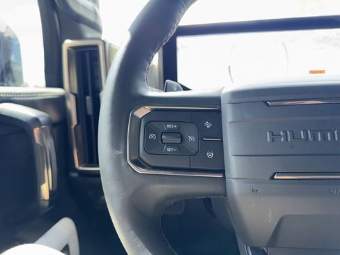 Used 2024 GMC Hummer EV 3X AWD/4WD image 15