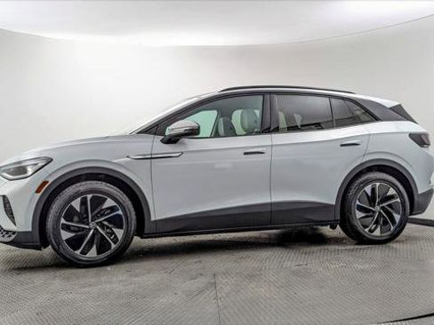 Used 2021 Volkswagen ID.4 Pro S image 3