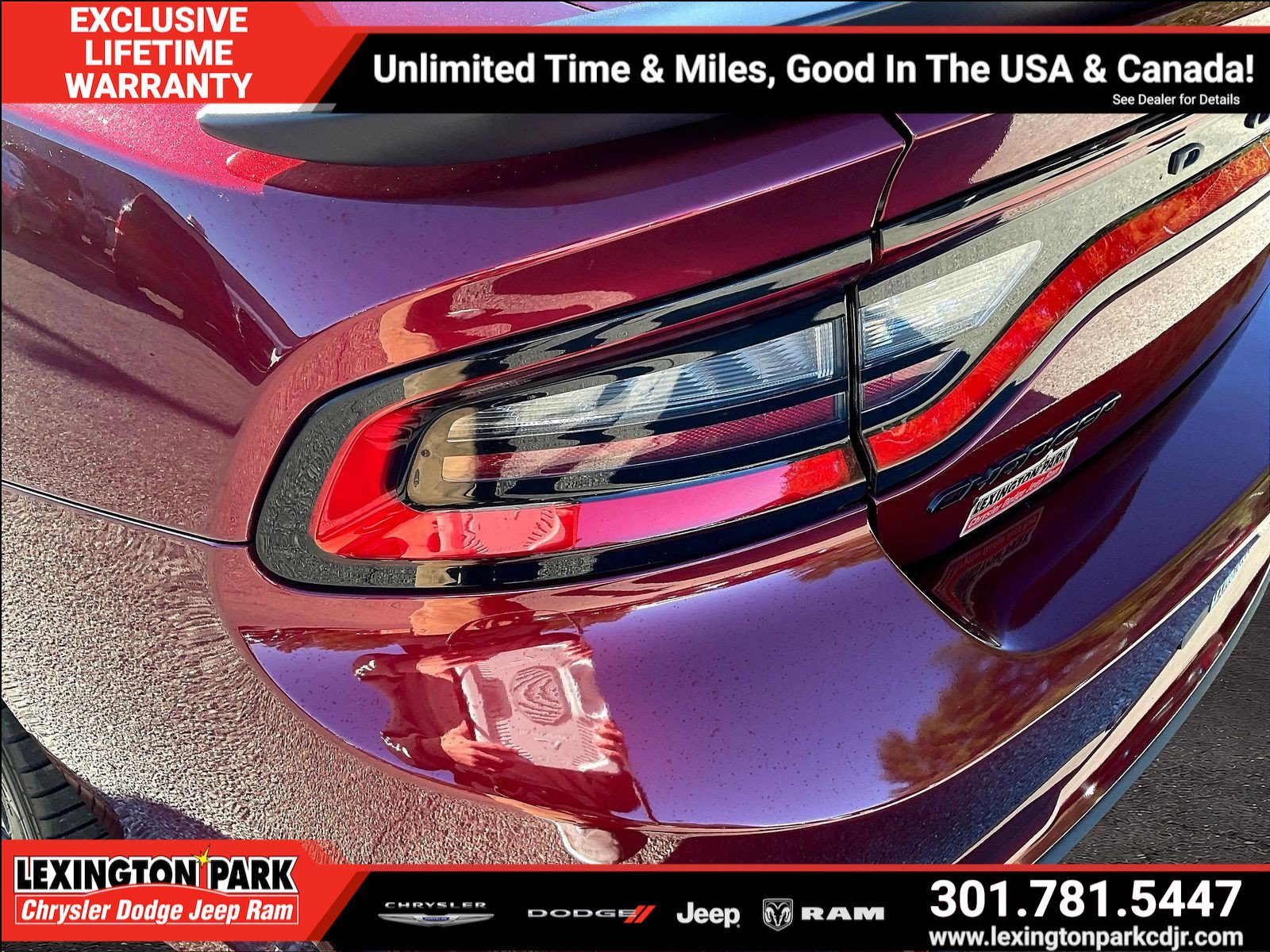 Used 2022 Dodge Charger R/T w/ Plus Group RWD image 22