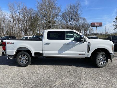 New 2026 Ford F250 Lariat w/ Lariat Ultimate Package AWD/4WD image 2