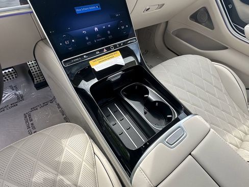 New 2026 Mercedes-Benz S 580 4MATIC Sedan image 32