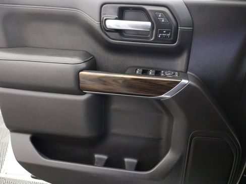 Used 2021 GMC Sierra 1500 SLT image 69