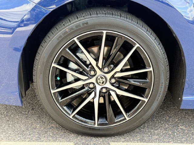 Used 2024 Toyota Camry SE FWD image 10
