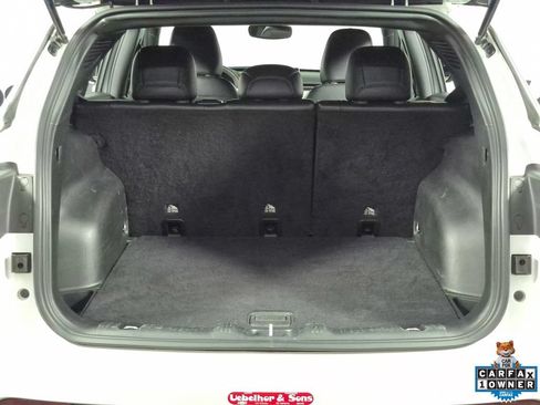 Used 2024 Jeep Compass Latitude AWD/4WD image 26