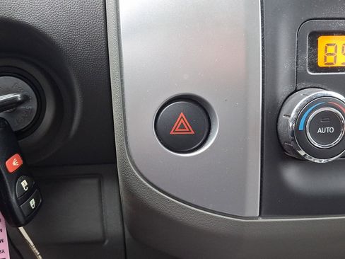 Certified 2019 Nissan Frontier SV w/ Value Truck Package image 22