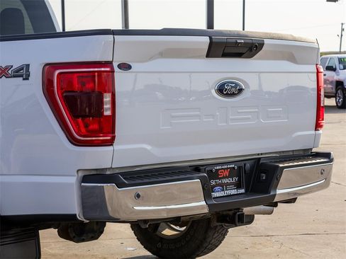 Used 2022 Ford F150 XLT w/ Trailer Tow Package image 8