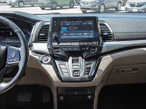 Used 2019 Honda Odyssey Elite image 11