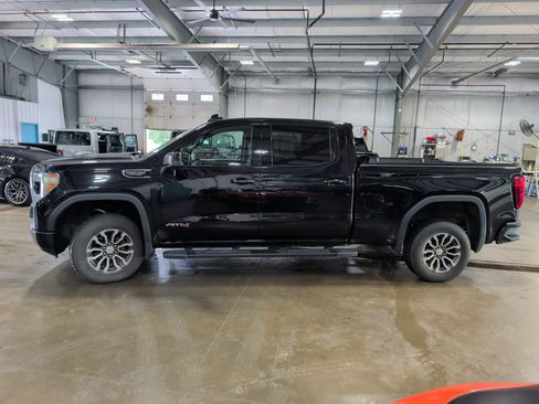Used 2019 GMC Sierra 1500 AT4 w/ AT4 Premium Package AWD/4WD image 5