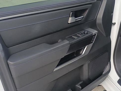 Used 2025 Toyota Tundra Platinum w/ TRD Off-Road Package image 15