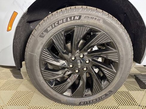 New 2025 Lincoln Navigator Reserve w/ Jet Appearance Package image 36