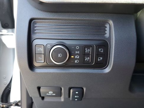 Used 2026 Ford F250 Platinum AWD/4WD image 29