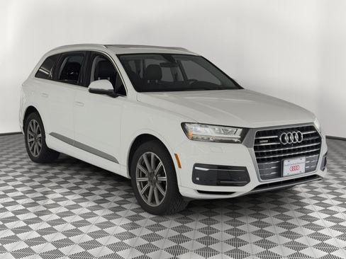 Used 2018 Audi Q7 2.0T Premium Plus w/ Premium Plus Package AWD/4WD image 7
