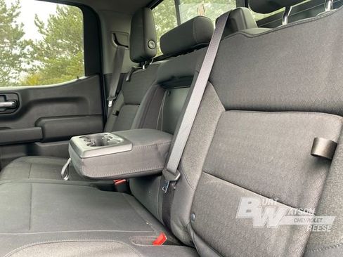 Used 2019 Chevrolet Silverado 1500 LT image 6